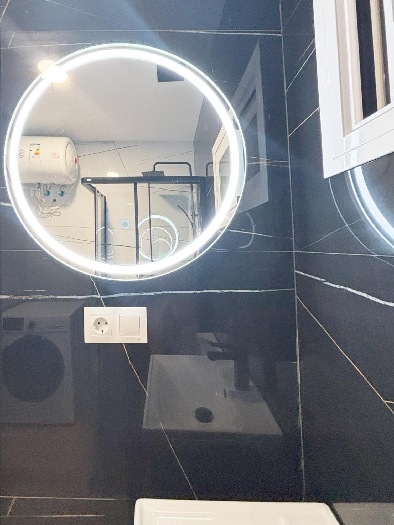 Centrico, Luminoso Y Nuevo Apartamento Madri
